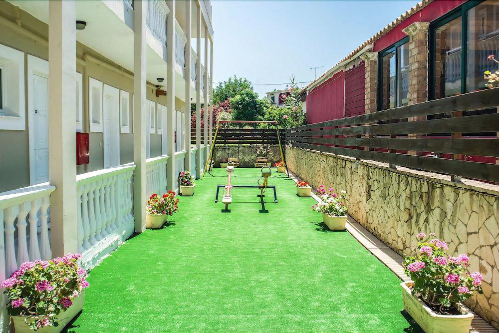 Natalie Aparthotel Laganas