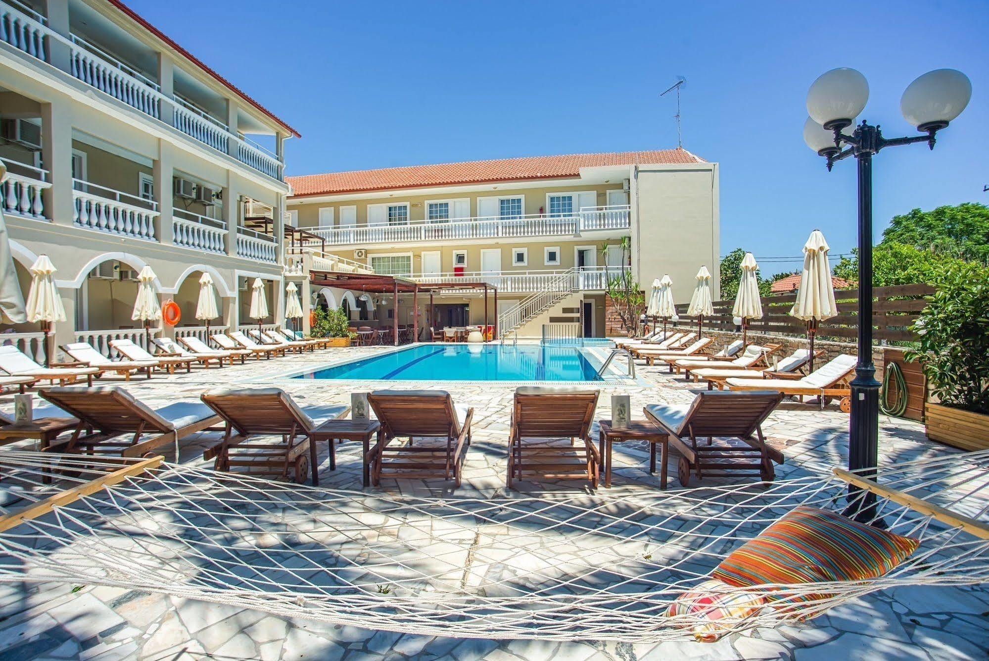 Aparthotel Natalie 3*